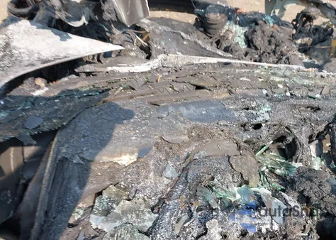 2015 BMW X1 xDrive28I z USA, uszkodzony, nr VIN WBAVL1C5XFVY24588